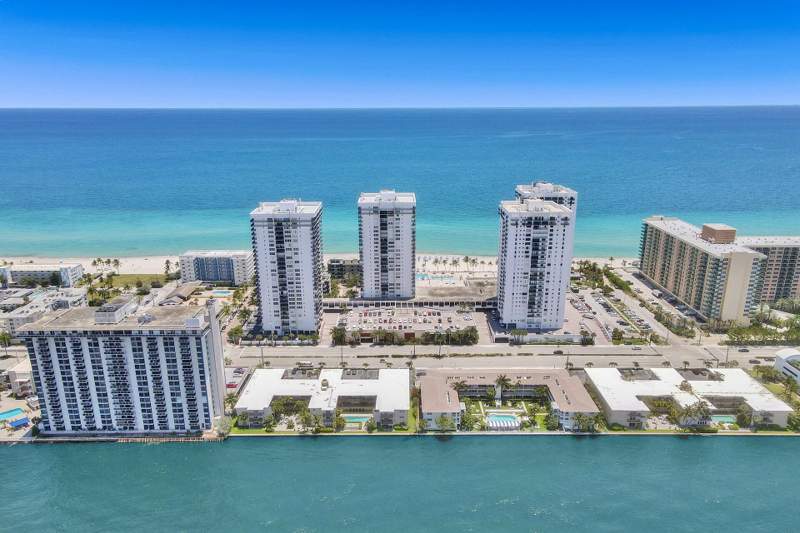 2 bedroom Condominium at 2101 S Ocean Drive #801, Quadomain Tower I And IV Condo, Hollywood — photo 5