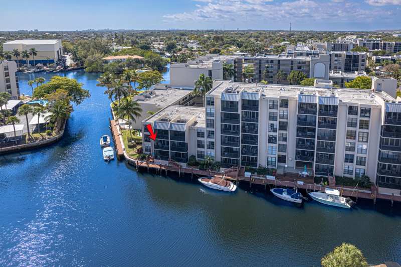 2 bedroom Condominium at 6 Royal Palm Way #211, Boca Bayou Condo, Boca Raton — photo 1