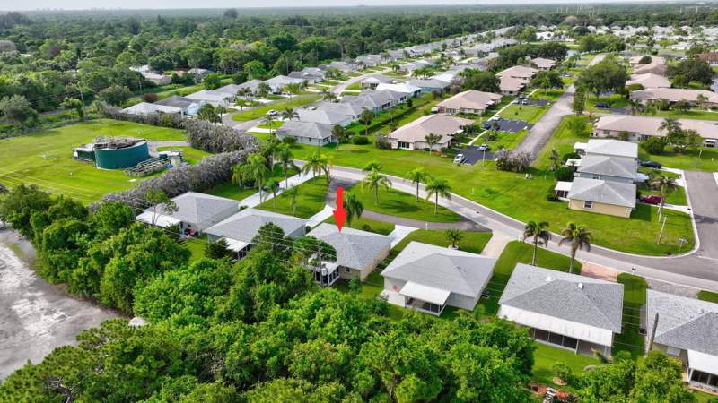 2 bedroom Single Family Residence at 5740 Travelers Way, Palm Grove Subdivision, Fort Pierce — photo 2