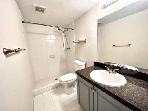 120 Sparrow Drive #Apt 302, Royal Palm Beach FL - photo 10 of 20