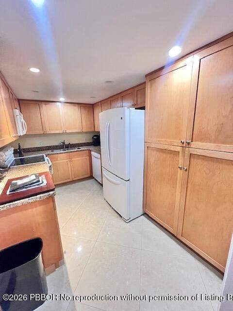 2773 S Ocean Boulevard #414, Palm Beach FL - photo 8 of 33