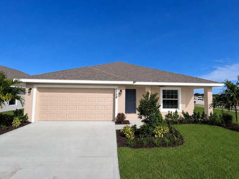 3 bedroom Single Family Residence at 5728 Waterstone Boulevard, Waterstone Phase Three, Fort Pierce — photo 1