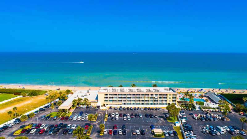 2 bedroom Condominium at 9800 S Ocean Drive #415, Island Beach Club, A Condominium, Jensen Beach — photo 1