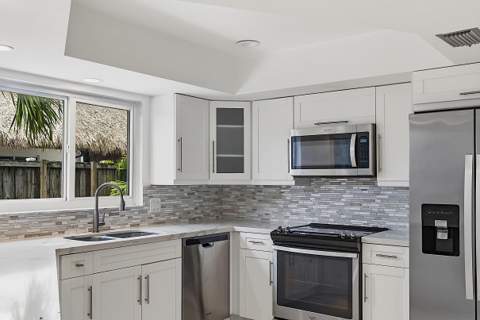 2910 NE 40th Court, Lighthouse Point FL - photo 24 of 49