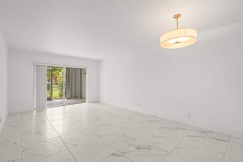 3090 Holiday Springs Boulevard #Unit 109, Margate FL - photo 8 of 23