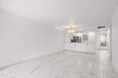3090 Holiday Springs Boulevard #Unit 109, Margate FL - photo 9 of 23