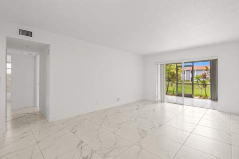 3090 Holiday Springs Boulevard #Unit 109, Margate FL - photo 7 of 23