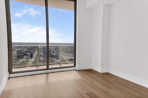 220 Lake Shore Drive #1908, Lake Park FL - photo 14 of 69