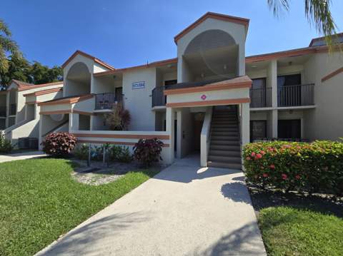 5577 Courtyard Drive, Margate FL - photo 8 of 27