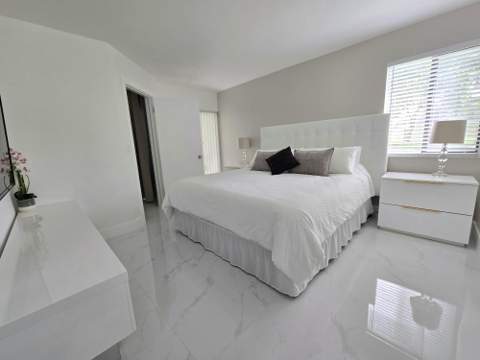 5577 Courtyard Drive, Margate FL - photo 15 of 27