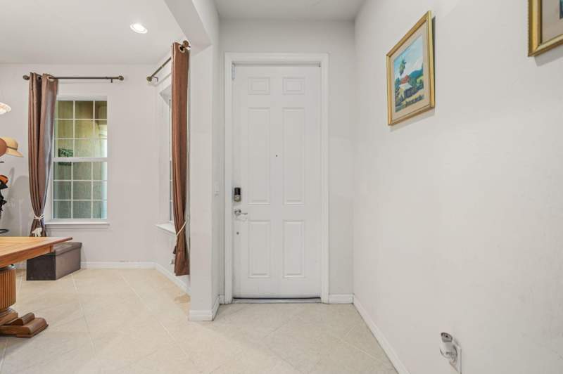 4 bedroom Single Family Residence at 9250 Wrangler Drive, Ladera Pud, Lake Worth — photo 4