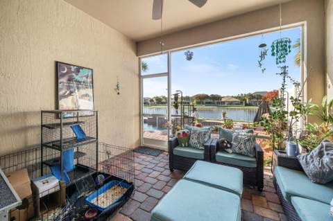 9250 Wrangler Drive, Lake Worth FL - photo 13 of 43