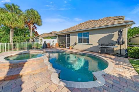 9250 Wrangler Drive, Lake Worth FL - photo 16 of 43