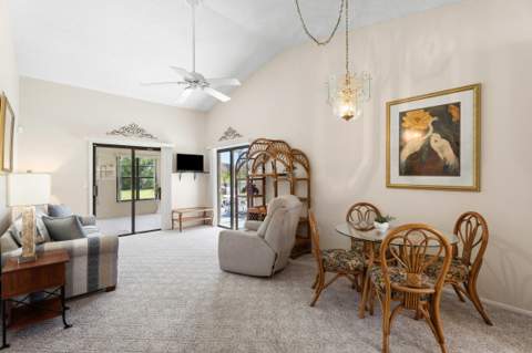 2225 SE Barrington Street, FL - photo 6 of 29