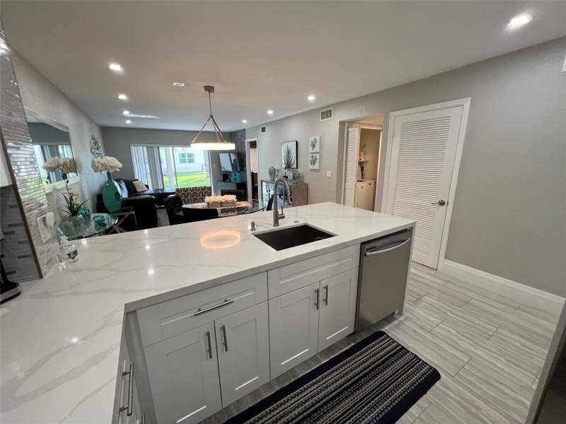 2 bedroom Condominium at 9780 Marina Boulevard #415, Sandalfoot South One Condo Pt Of Lts 12, 33 And 34, Boca Raton — photo 4