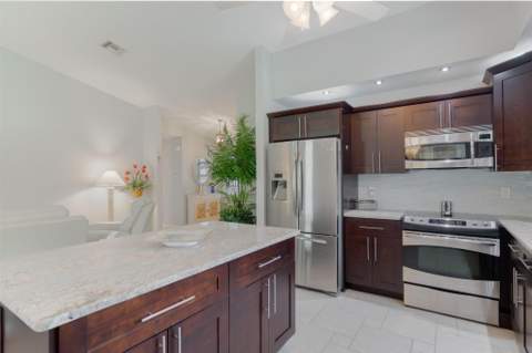 5487 Crystal Anne Drive, West Palm Beach FL - photo 8 of 49