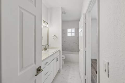 560 St Tropez Lane, Margate FL - photo 22 of 33