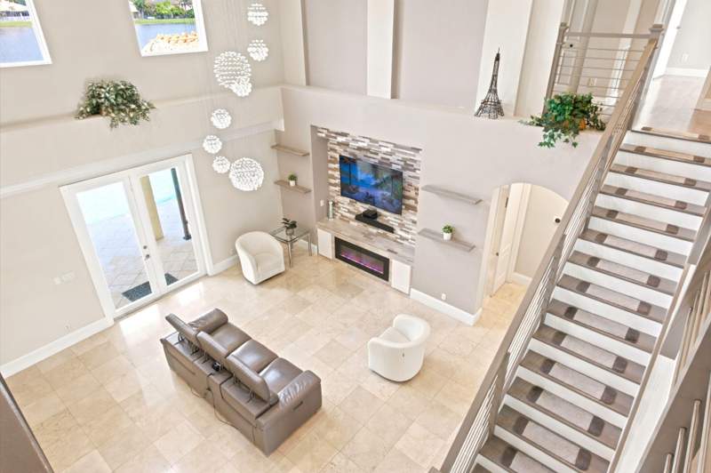 5 bedroom Single Family Residence at 3766 W Gardenia Avenue, Isles At Weston, Weston — photo 4