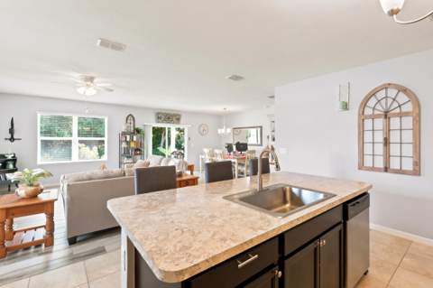 2096 SW Leafy Road, FL - photo 13 of 32