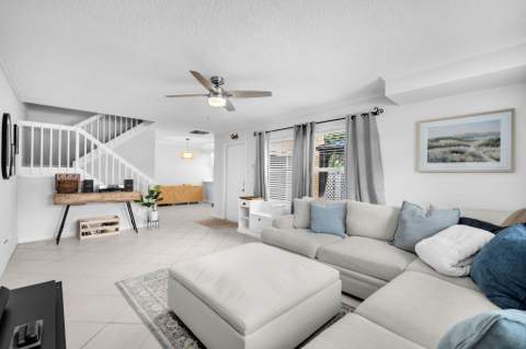 1805 Middleton Way, West Palm Beach FL - photo 10 of 31