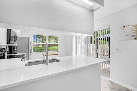 1805 Middleton Way, West Palm Beach FL - photo 15 of 31