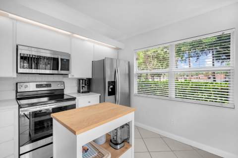 1805 Middleton Way, West Palm Beach FL - photo 17 of 31