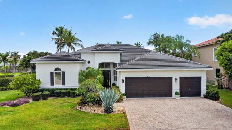 5 bedroom Single Family Residence at 6733 Finamore Circle, Journeys End, Lake Worth — photo 1