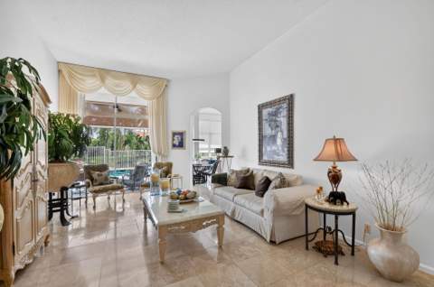 6733 Finamore Circle, Lake Worth FL - photo 18 of 80