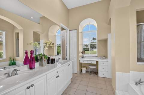 6733 Finamore Circle, Lake Worth FL - photo 24 of 80