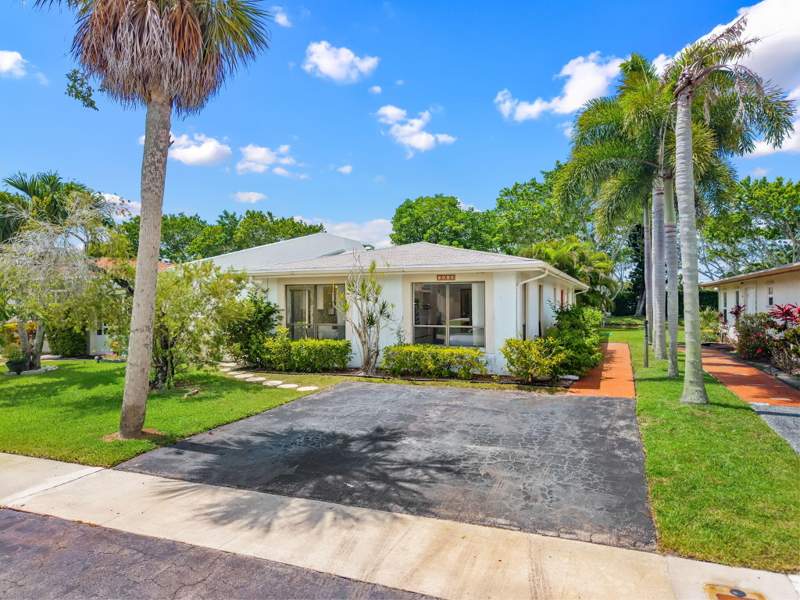 2 bedroom Villa at 7543 Volley Place, Meed Racquet Club 2, Lake Worth — photo 4