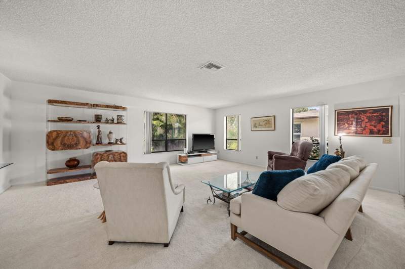 2 bedroom Villa at 7543 Volley Place, Meed Racquet Club 2, Lake Worth — photo 5