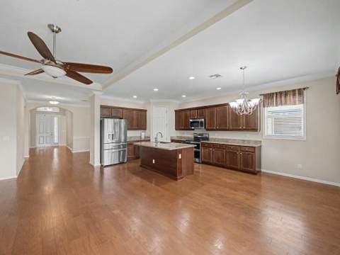 11861 SW Crestwood Circle, Port St. Lucie FL - photo 12 of 88