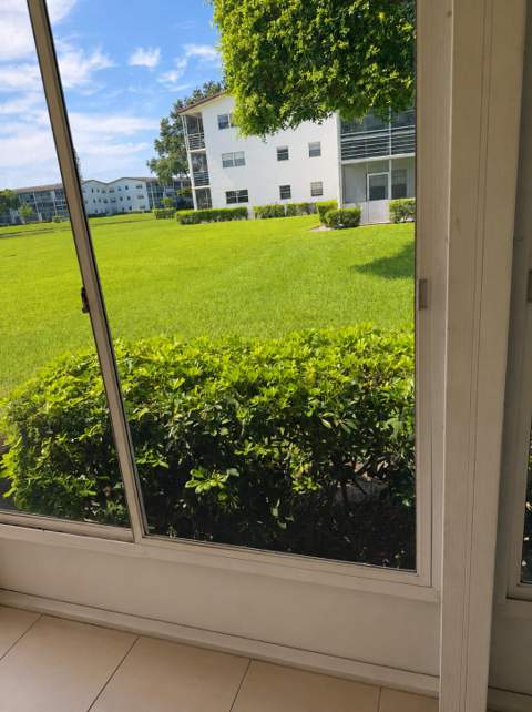 305 Fanshaw H, Boca Raton FL - photo 8 of 9