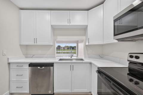 7410 Woodmont Terrace #202, Tamarac FL - photo 17 of 50