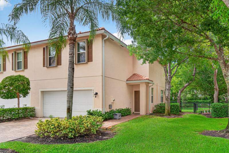 3 bedroom Townhouse at 6455 Azura Lake Road, Azura Townhouses, Lake Worth — photo 4