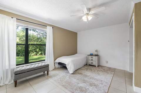 4149 Palm Forest Drive, Delray Beach FL - photo 16 of 46