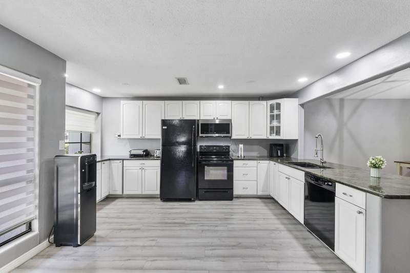 3 bedroom Villa at 4149 Palm Forest Drive, Shadywoods Ph Two, Delray Beach — photo 3