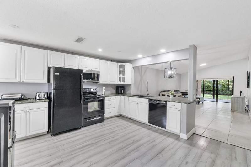 3 bedroom Villa at 4149 Palm Forest Drive, Shadywoods Ph Two, Delray Beach — photo 2