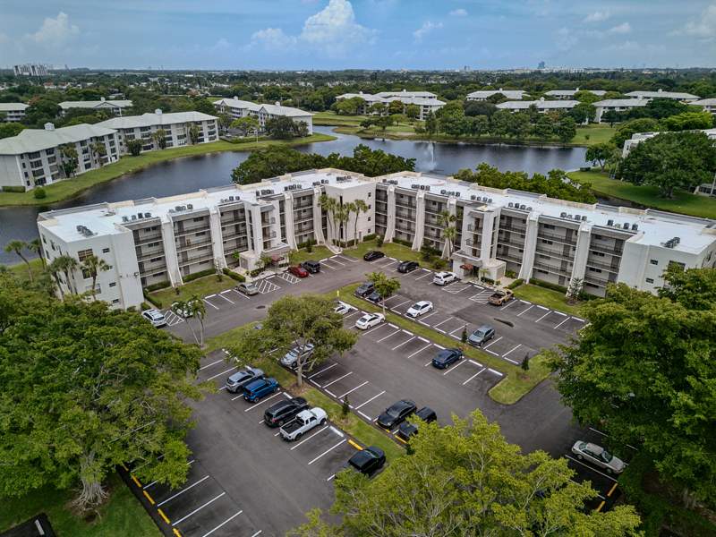 1 bedroom Condominium at 9420 Poinciana Place #108, Poinciana 2 Of Pine Island Ridge, Davie — photo 3