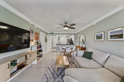 9420 Poinciana Place #108, Davie FL - photo 24 of 51