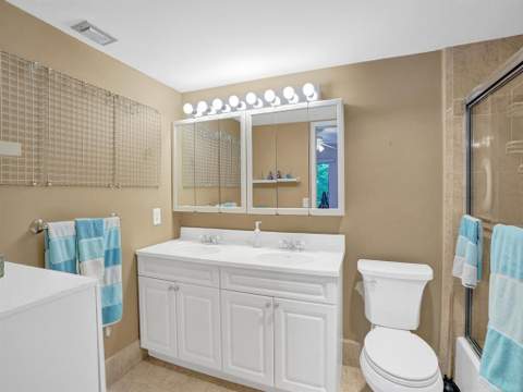 2003 Granada Drive #C4, Coconut Creek FL - photo 14 of 29