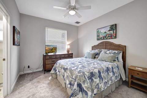 7602 Greenbrier Circle, Port St. Lucie FL - photo 15 of 31