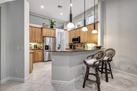 7602 Greenbrier Circle, Port St. Lucie FL - photo 17 of 31