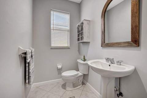 7602 Greenbrier Circle, Port St. Lucie FL - photo 23 of 31
