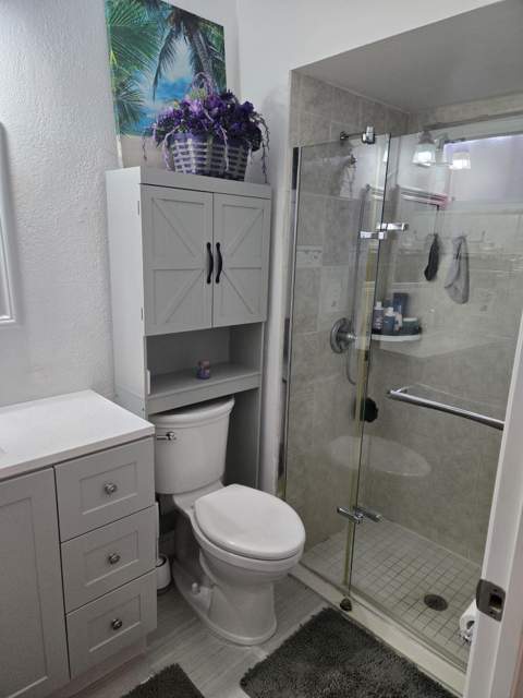 1402 Denlow Lane, Royal Palm Beach FL - photo 16 of 34