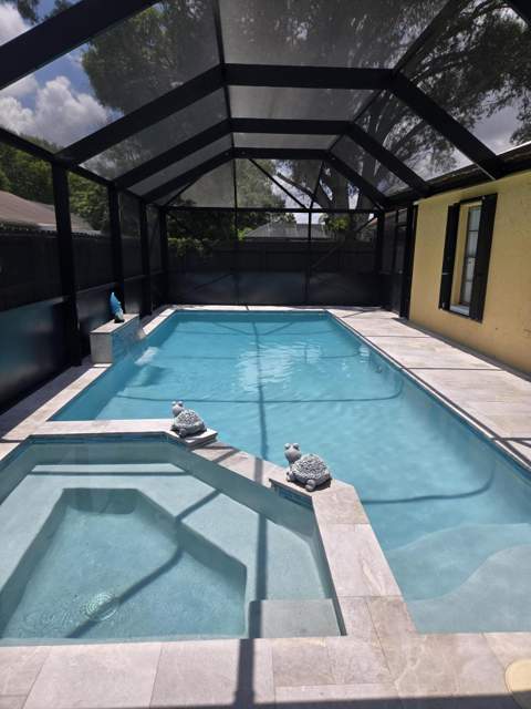 1402 Denlow Lane, Royal Palm Beach FL - photo 23 of 34