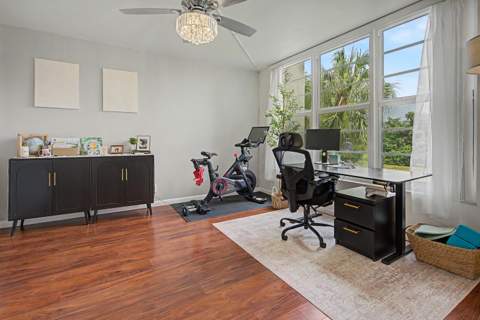 3930 Oaks Clubhouse Drive #304, Pompano Beach FL - photo 24 of 29
