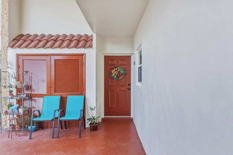 2 bedroom Condominium at 215 Lake Carol Drive, Golden Lakes Village Condo 1 Thru 13-A, West Palm Beach — photo 1
