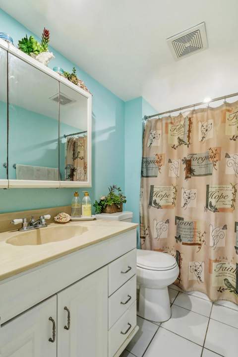 215 Lake Carol Drive, West Palm Beach FL - photo 13 of 18