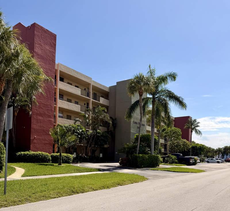 1 bedroom Condominium at 2400 NE 10th Street #106, Casa Verano Condo, Pompano Beach — photo 2